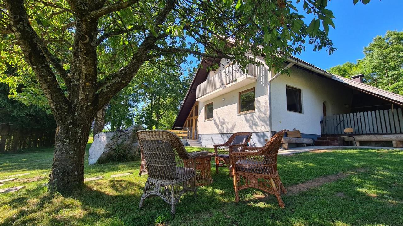 Forestside House Gacka With Relax Area Sinac Esterno foto